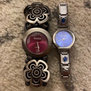 🌼2 Stretchy Mudd Bracelet Watches 🌼